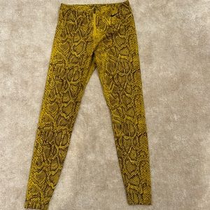 Nike leggings snake print